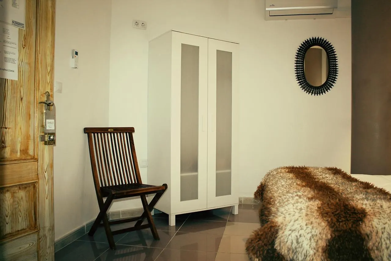 Joy Beach B&B Torremolinos 2*,  Španělsko